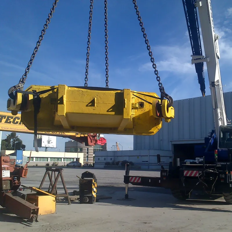 Recambio de cruceta de gancho a rotador Smag en grúa Liebherr LHM 320